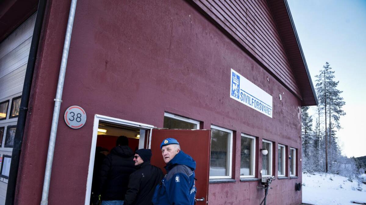 Distriktssjef Johan Audestad opna onsdag dørene til det nye felleslageret.
