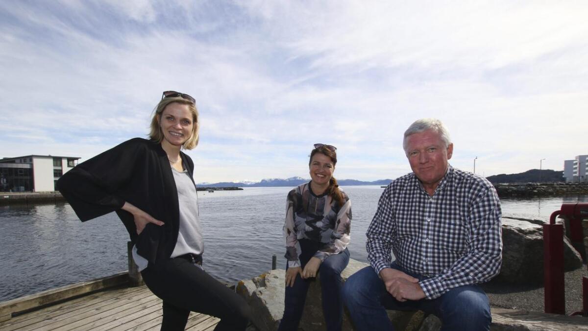 Ordførar i Os, Marie Bruarøy, og medlem av Energi- og miljøkomiteen på Stortinget, Liv Kari Eskeland, er svært begeistra for Hans Parnefâlts ide om å starta miljøvenleg cruise-rute frå Bergen, via Os og vidare til Hardangerfjorden.