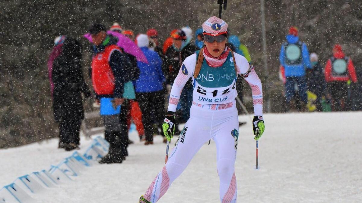 Astri Slettemark Ukaleq tok gull i K-17-klassa under NM i skiskyting på Lillehammer laurdag.