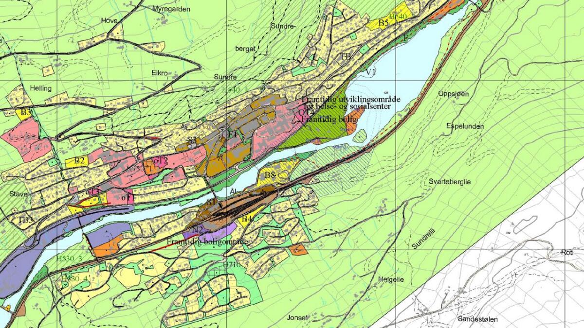 Dei gule flekkane på kartet viser kor kommunen ser for seg at det kan bli nye bustadområde i framtida. Det er særleg kring bustad og næring det er ulike meiningar.