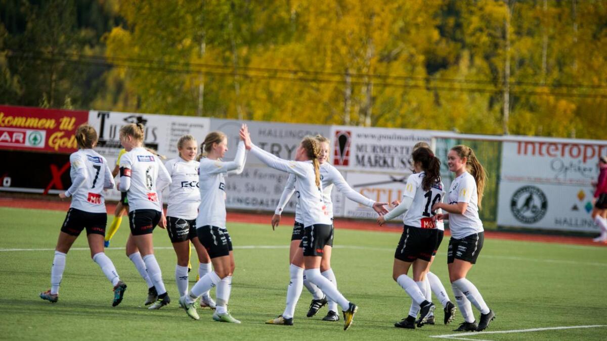 HFK-damene tok eit viktig poeng då dei spelte uavgjort mot Øvrevoll/Holse.