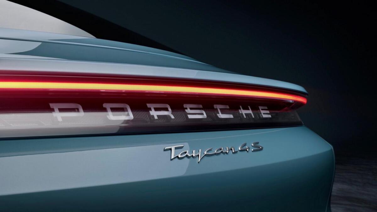 4S er innstegsmodellen til Porsche Taycan.