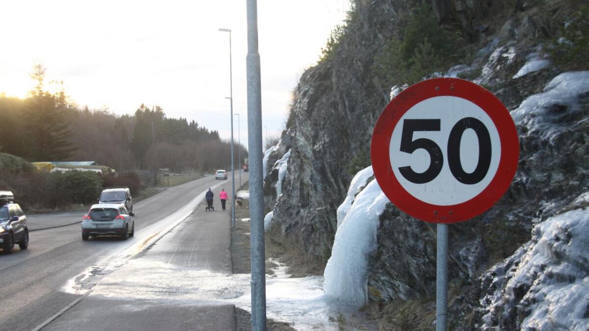 UP er standhaftig og sluttar ikkje med fartskontrollar på Lepsøyvegen før lokaltrafikantane har lært seg at farten på denne strekninga er 50 km/t.