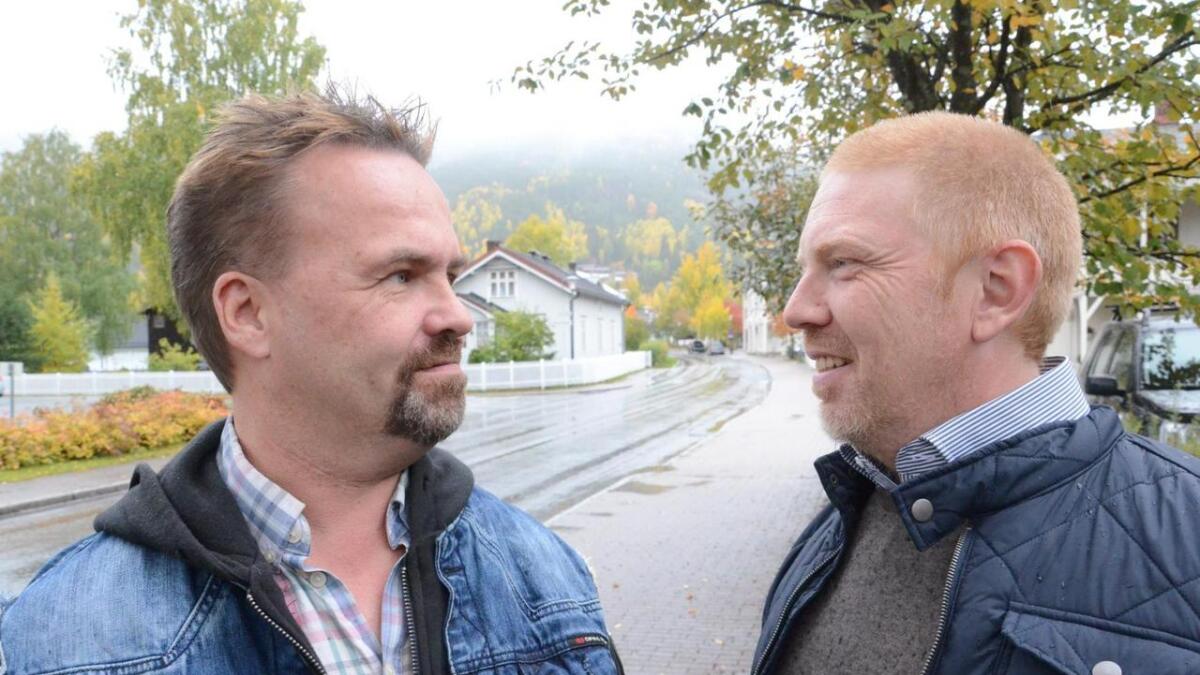 Kjell Torstein Hagen, til venstre og Andreas Hyldetoft står saman i kampen mot rus.