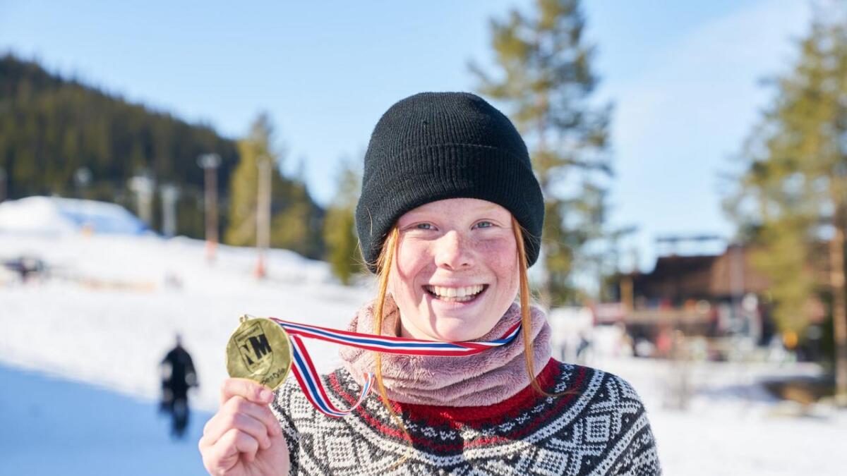 Kamilla Espeli Olsen vart norgesmeister i slopestyle og big air for yngre junior.