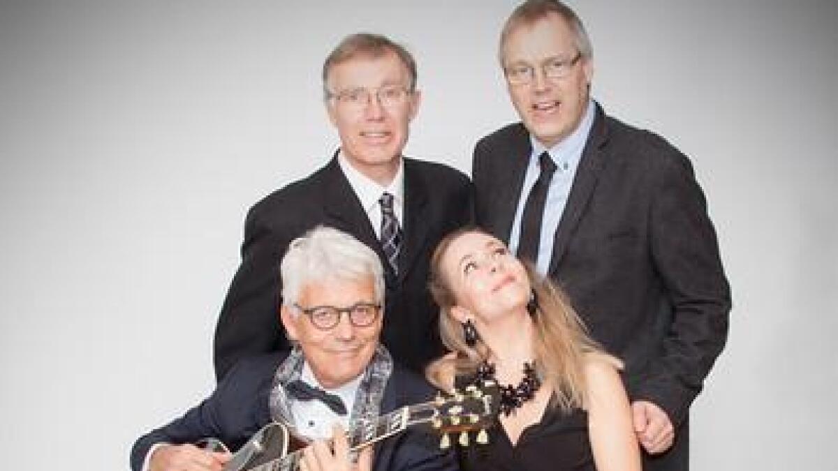 Jan Haaland (nede til venstre) spelte sist i bandet Tornado på 60-talet. Songtimar med Kristine Bjånes blei til eit band som no skal ha konsert i Oseana.