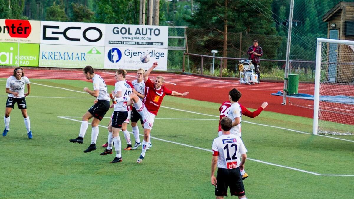 Hallingdal FK tok poeng i bortekampen mot Holeværingen.