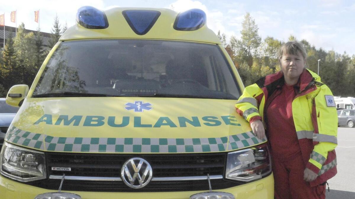 Stasjonsleiar i Vinje ambulanse, Anita Staver Riggenholt, fryktar konsekvensane ei nedskjering av ambulanseberedskapen vil påføre Vest-Telemark