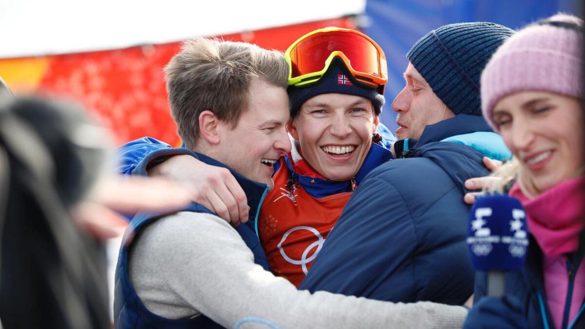 F.v. Gjermund Bråten, Øystein Bråten og Andreas Håtveit. - Eg hadde aldri vore her hadde det ikkje vore for Gjermund og Andreas, seier den ferske OL-vinnaren.