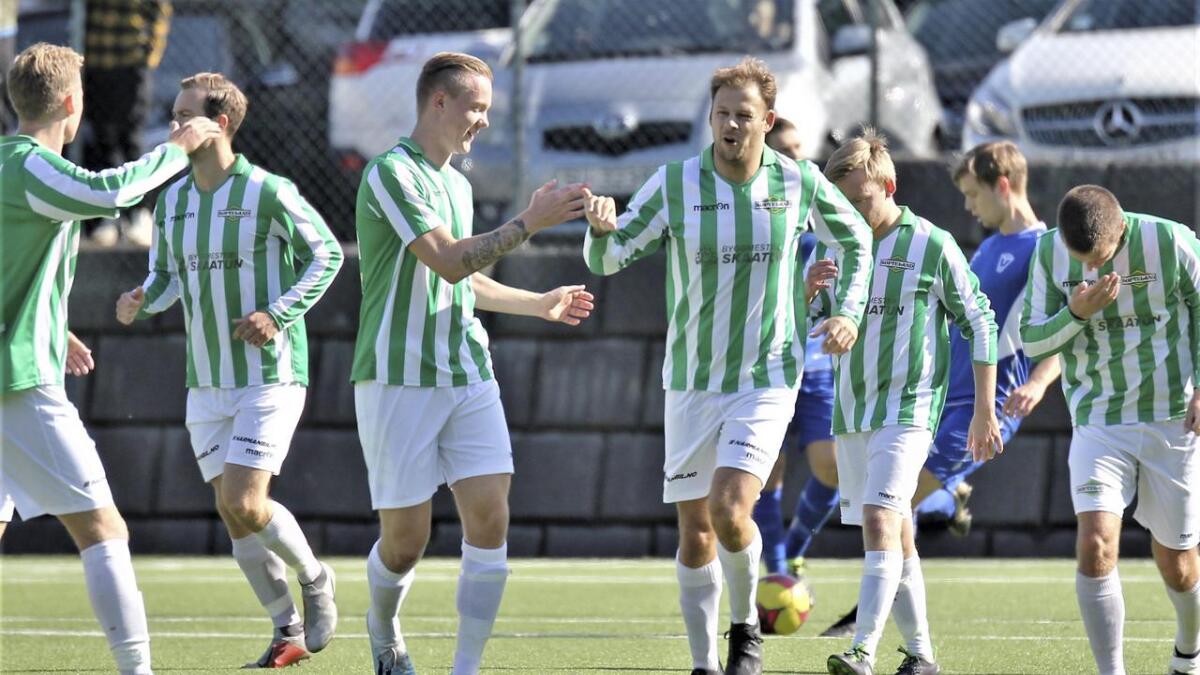 Dani Alvær Bergstø tente sigershåpet med si 1-0-skåring på straffe mot Vadmyra søndag.