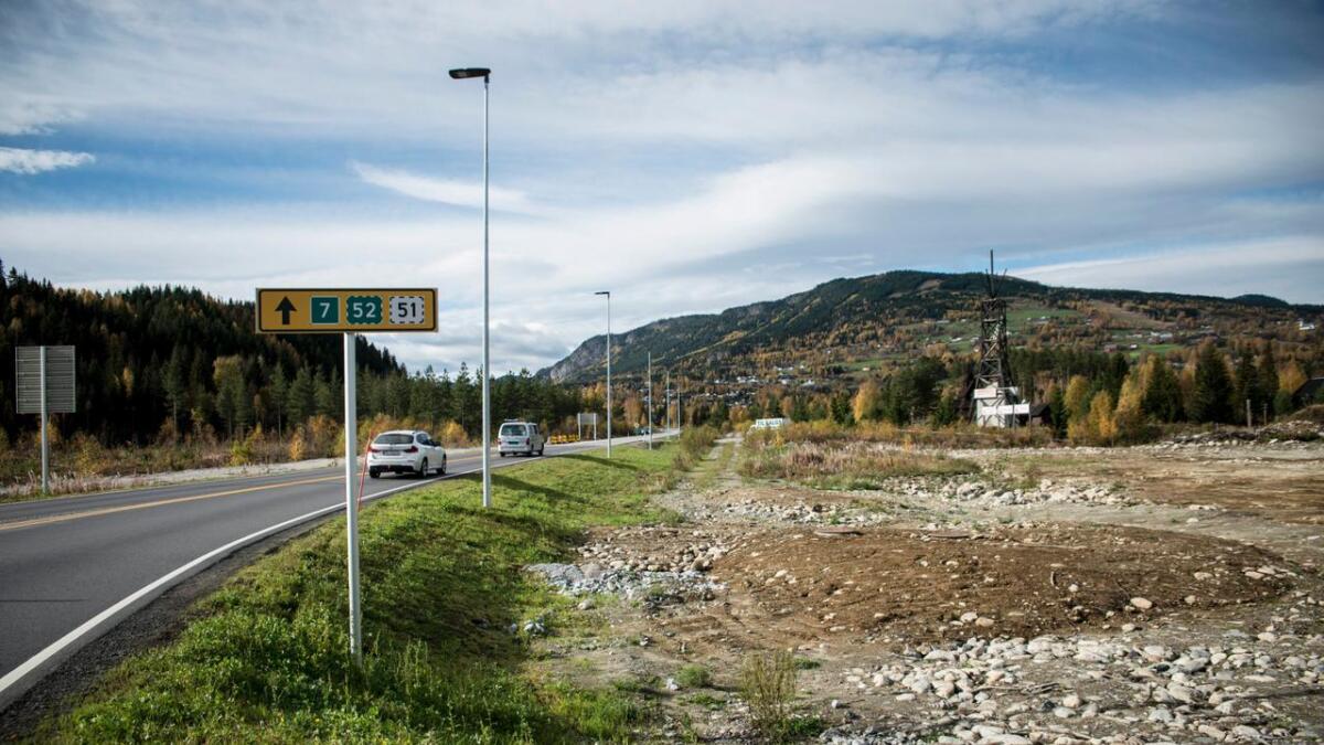 Området ved den nye rundkøyringa på Storøyne er attraktivt næringsareal. No er Gol kommune i gang med å bestemme kven som får drive butikk der.