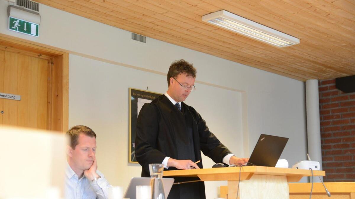 Advokat Rolf W. Markussen representerte Thon Kjøpesenter AS i Hallingdal tingrett i juni.