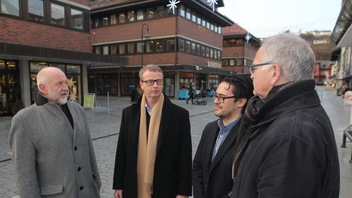 Fredag møtte Gustav Bahus (Frp) og olje- og energiminister Terje Søviknes leiinga i HOG Energi, Nelson Johas og Ove Lunde.