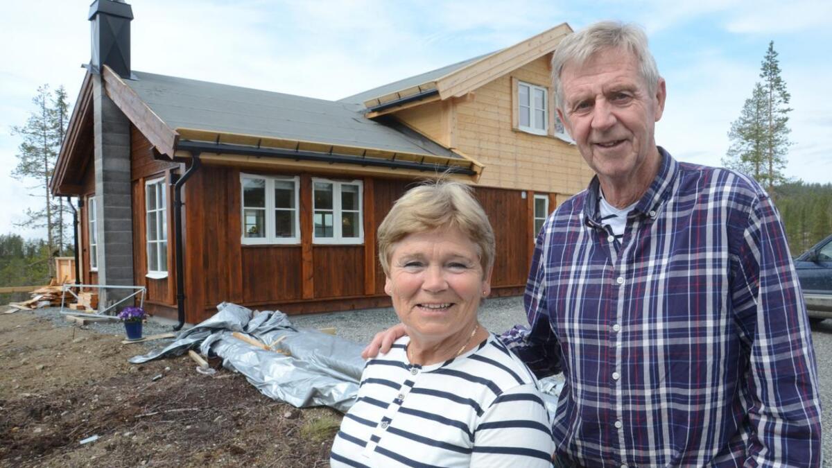 Kirsti og Sverre Heltvedt har flytta inn på Turufjell.