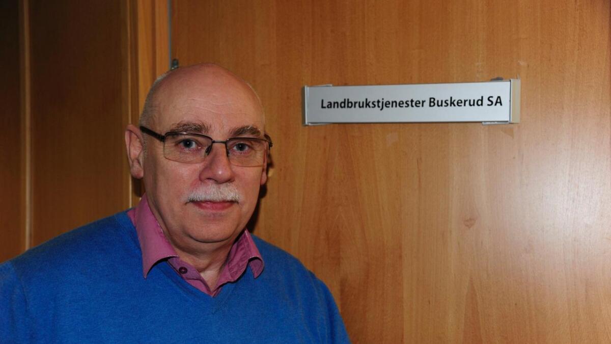 Dagleg leiar i Landbrukstenester Buskerud, Torbjørn Aalton, opplyser at bønder i Øvre Buskerud har to organisasjonar å velja mellom når dei treng landbruksvikar eller avløysar.