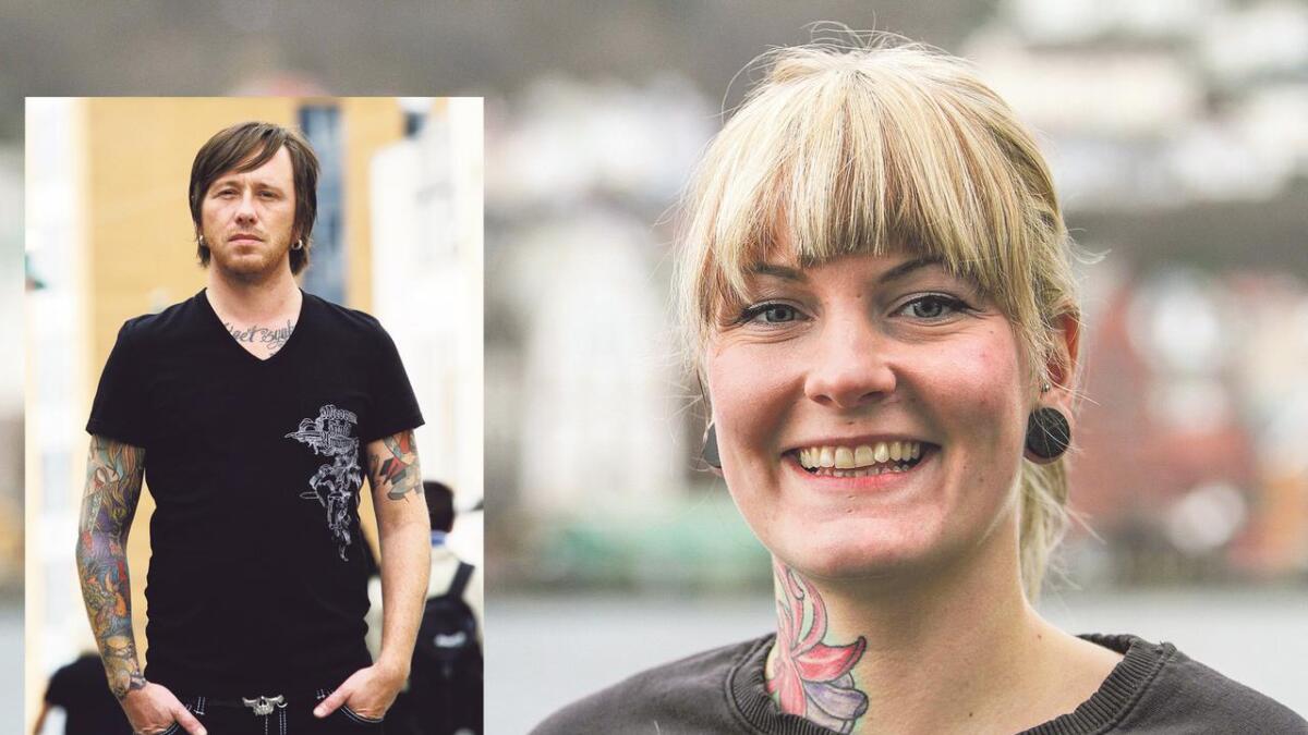 Torkjell Rød og Karoline Hille Nordstrønen er etterspurde tatovører i Bergen. Laurdag kjem dei til gamlebygda Os for å styrkja lokal-identiteten.