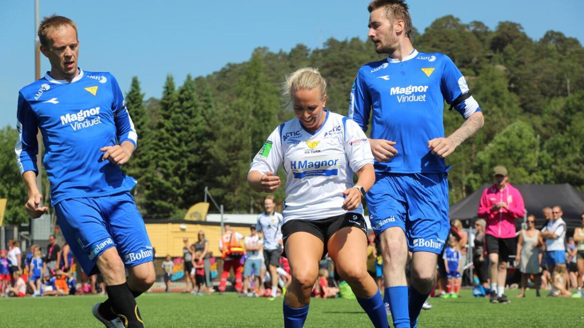Hilde Kristin Røttingen kan meir enn å vera legende for handball-damene.