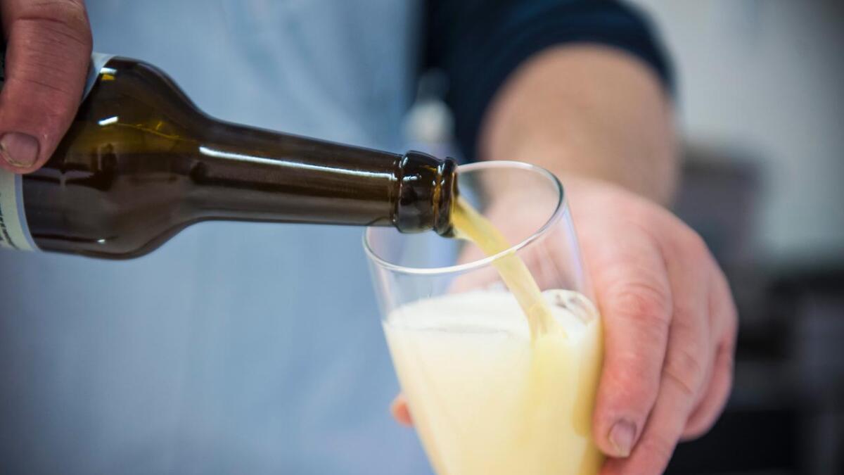 «Skurdøl» er ein kölsch, brygga etter tysk øltradisjon, eit lyst overgjæra øl.