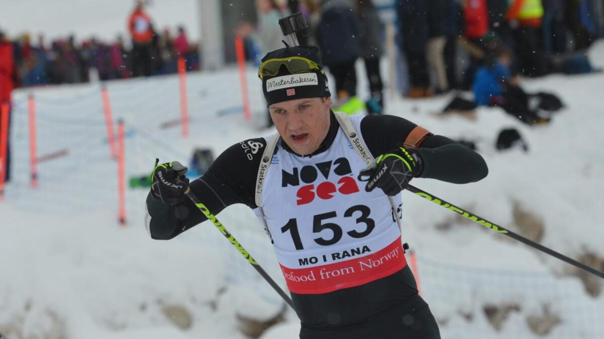 Den sterke sesongavslutninga har gitt Vetle Sjåstad Christiansen tilbod om plass på utviklingslandslaget i skiskyting.