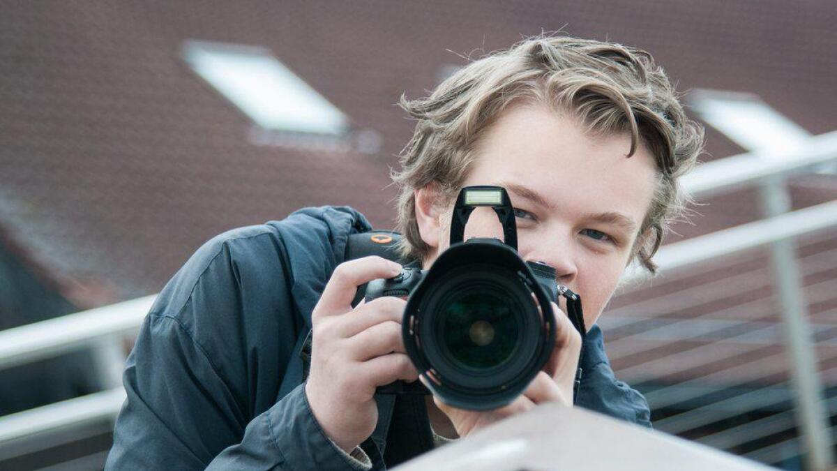 Håkon Lyngås Sataøen (14) frå Geilo elskar å sjå verda gjennom kameralinsa.