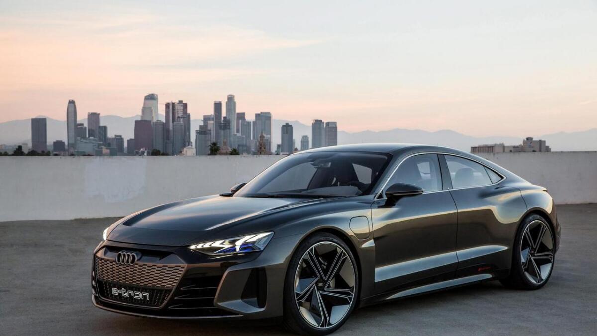 Snart kjem den første elbilen til Audi. I 2021 kjem den tredje, e-tron GT.