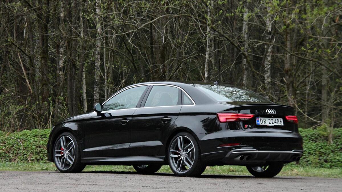 Den oppgraderte Audi S3 har fått 10 hestekrefter meir enn tidlegare, samtidig har ein meir effektiv motor og eit nytt avgiftssystem fått ned prisen i Noreg med 150.000 kroner.