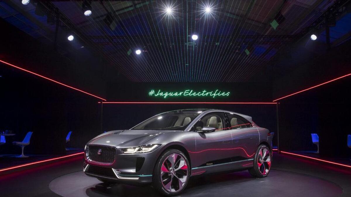 Jaguar er ikkje med på utbygginga, men dei har, som mange andre bilprodusentar, ein elbil på gang. I-Pace er venta i 2018.
