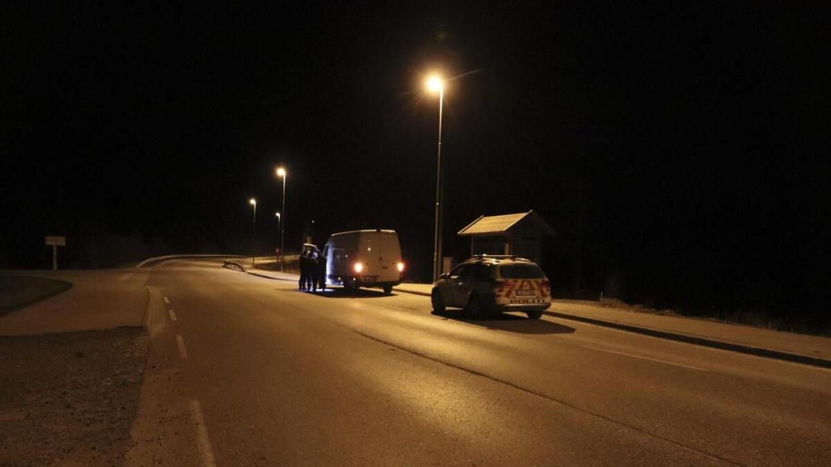 Den stolne bilen vart stoppa på Søfteland i natt. Bilen på biletet har ingenting med saka å gjera.