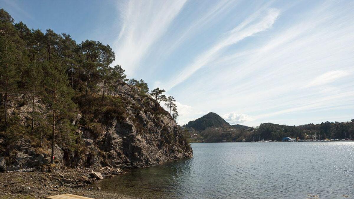 På sørsida av Lysøen finn ein denne nyleg opprusta strandidyllen.