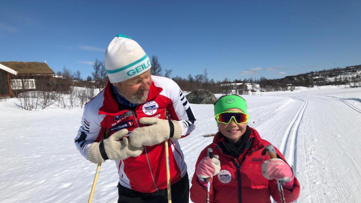 NRK har møtt Alf Waaler og Julie Adde Lid, den yngste og eldste deltakaren i rennet.
