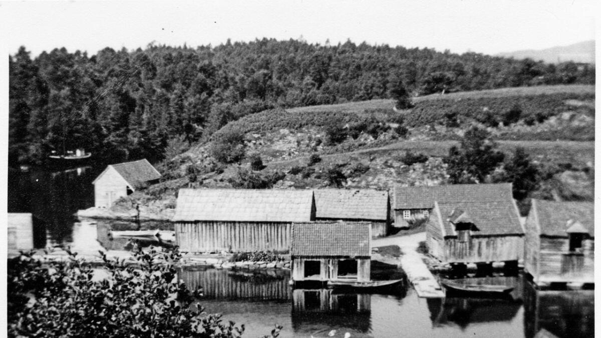 Den gamle dampskipskaien på Halhjem 1933.