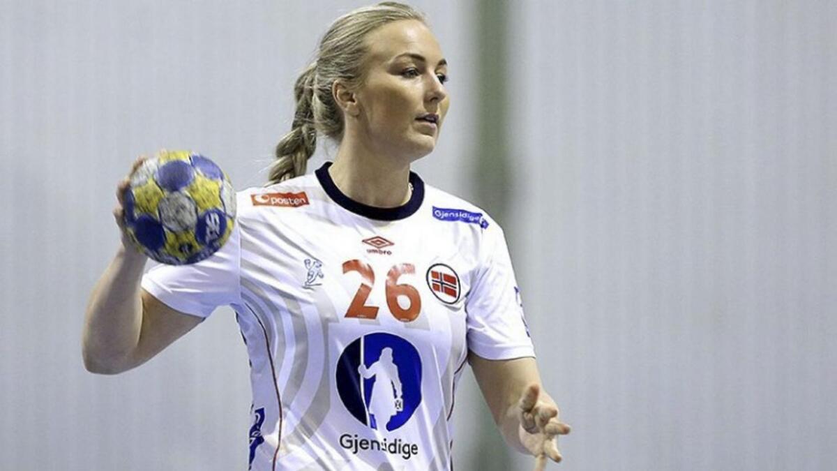 Overgangen til Larvik har vore positiv for Emilie Christensen. Tysdag vart det klart at 24-åringen blir blant Thorir Hergeirssons 16 jenter som får vera med til handball-VM i Tyskland.