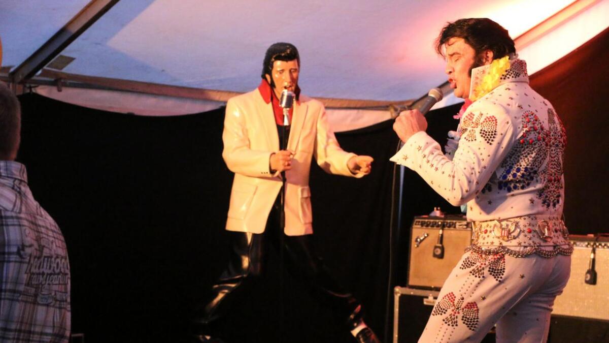 Kjell Elvis og Elvis på same scene.