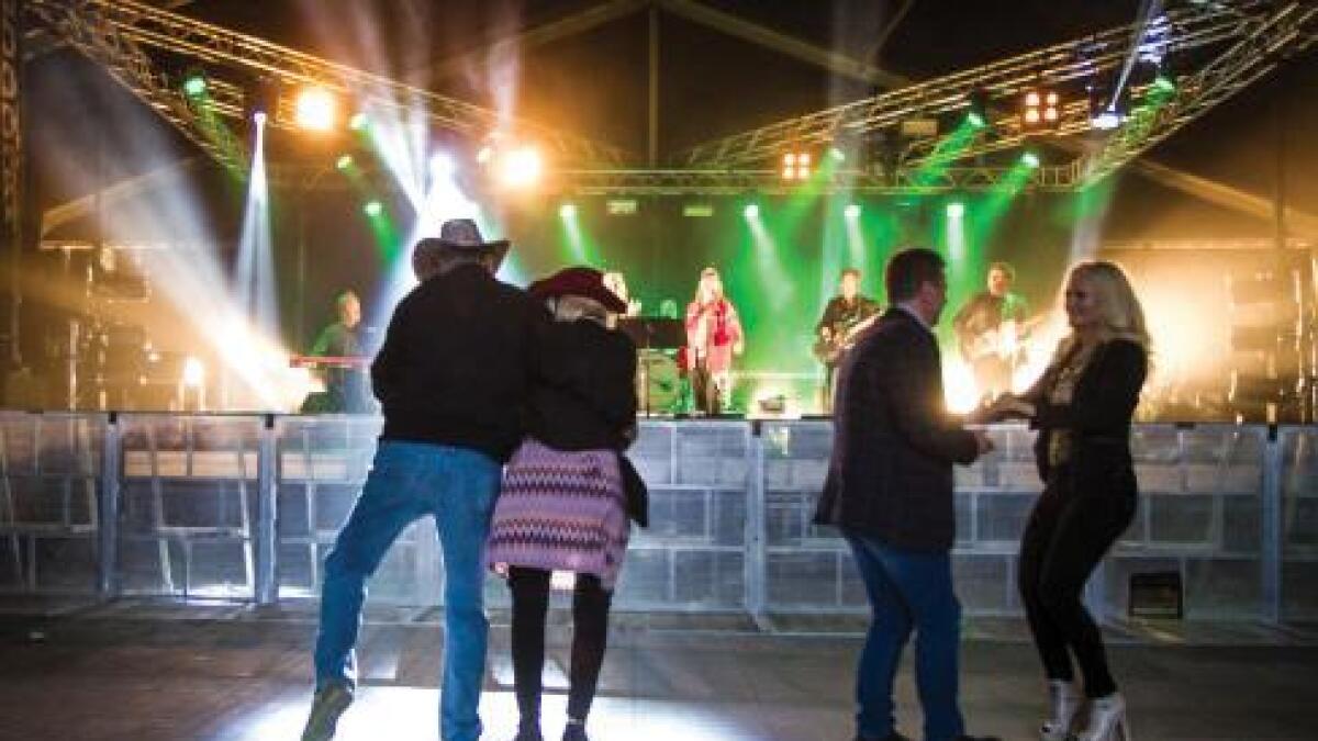 Eikerapen Roots Festival, som hadde 15-årsjubileum i fjor, kan bli avvikla.