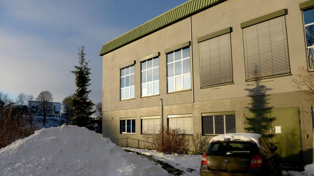 Cellcura holdt til på Klosterøya, men flyttet kontorer til Oslo. Nå er produksjonen flyttet til utlandet.