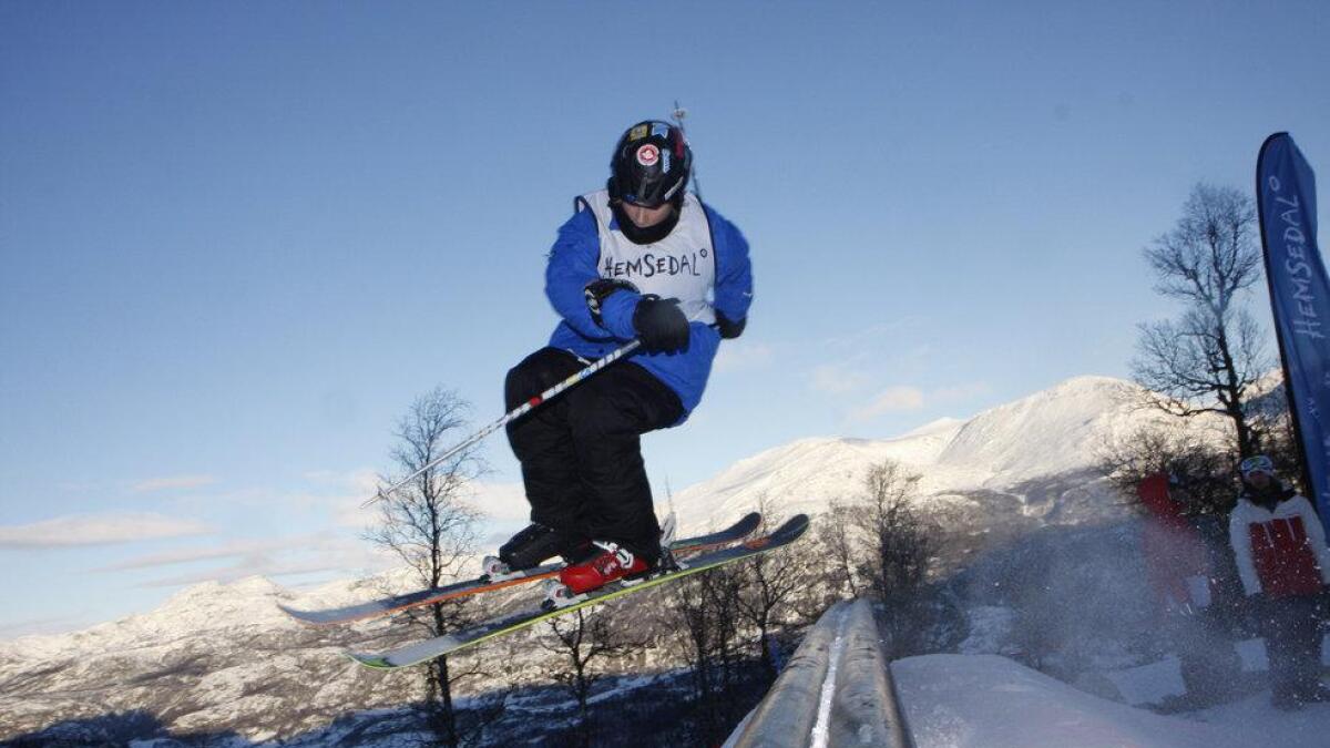 Det vart registrert rekordmange alpinskadar på Hemsedal legekontor i fjor, men det vil bli rekord kvart år dersom målet om ein million skidagar skal bli nådd innan 2020. Biletet er frå Hemsedal Junior Park Attack 2010.