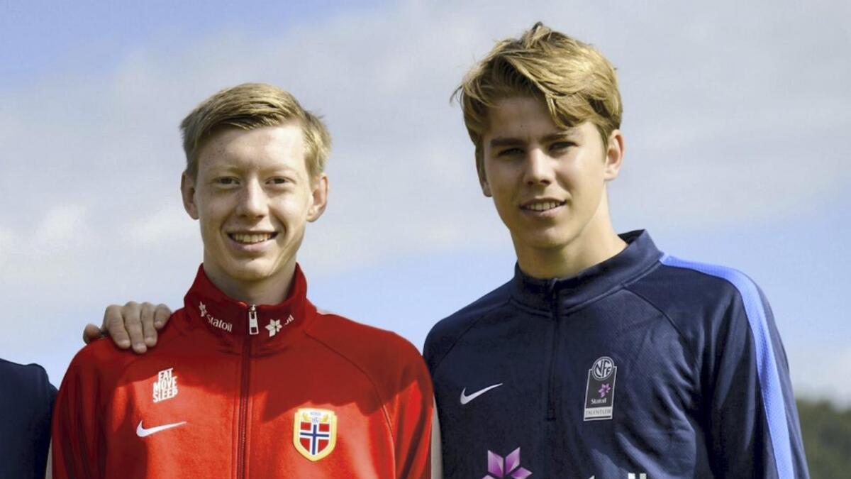 Ole Martin Kolskogen har vore på mange landslagssamlingar i sitt unge liv. Her frå då han møtte Martin Samuelsen under talentleiren i Porsgrunn i sommar.