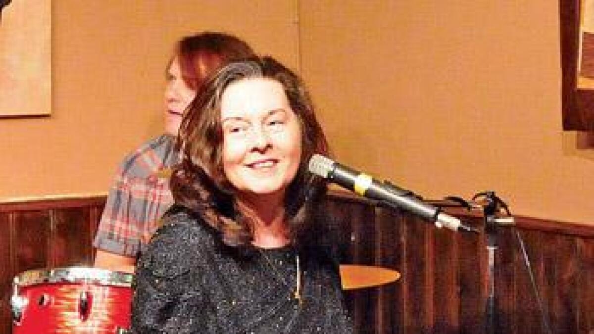Linda Gail Lewis trakterte tangentane med ekstrem dugleik, og gav publikum ei oppleving som kjem til å sitte lenge.